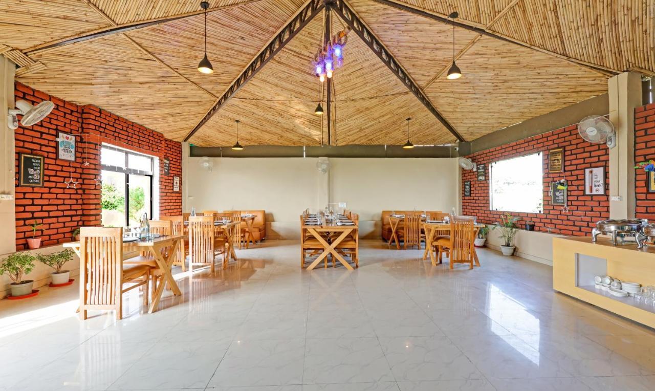 Treebo Kaira Resort With Pool View, 5 Km From Jim Corbett Jungle Safari รามนาการ์ ภายนอก รูปภาพ