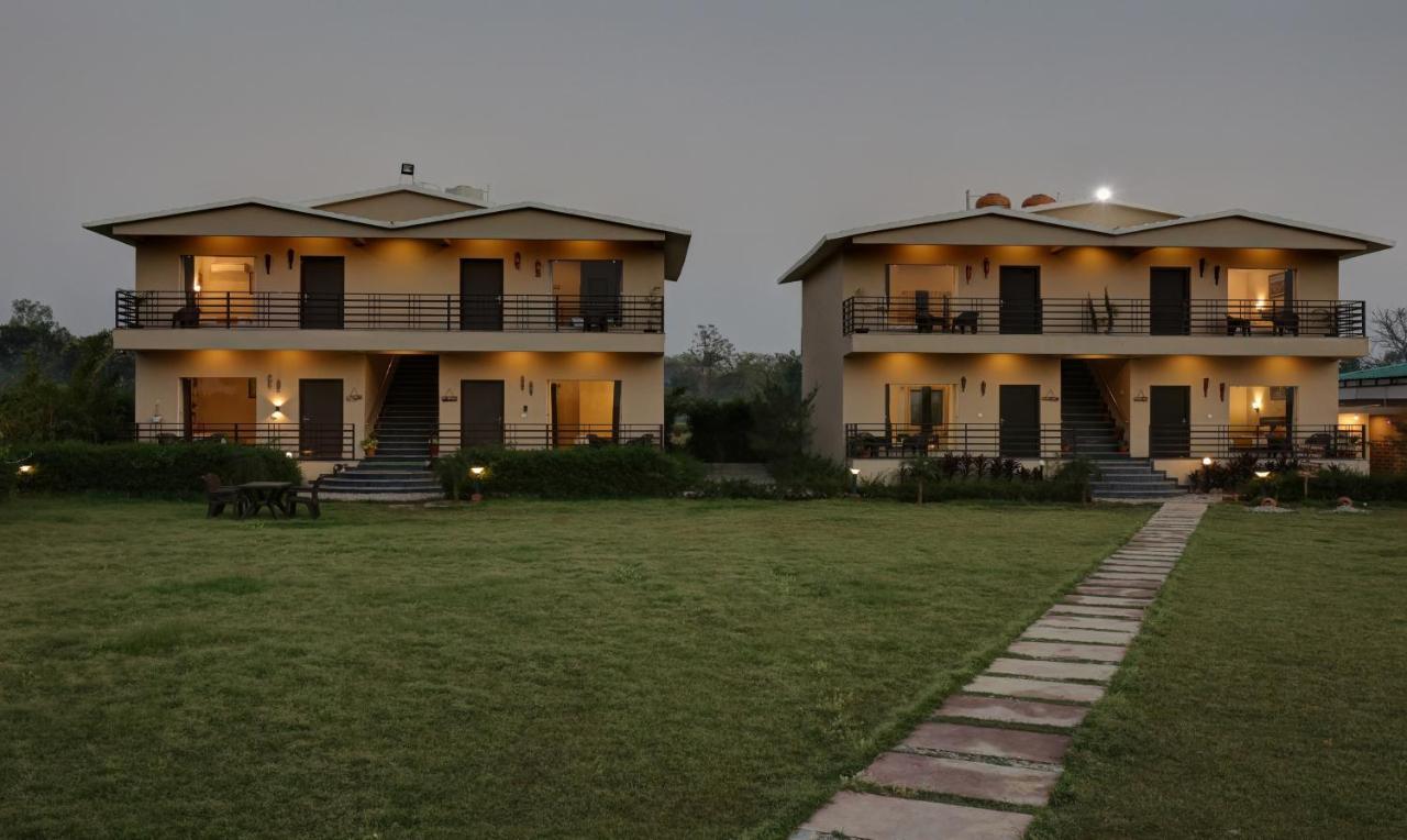 Treebo Kaira Resort With Pool View, 5 Km From Jim Corbett Jungle Safari รามนาการ์ ภายนอก รูปภาพ